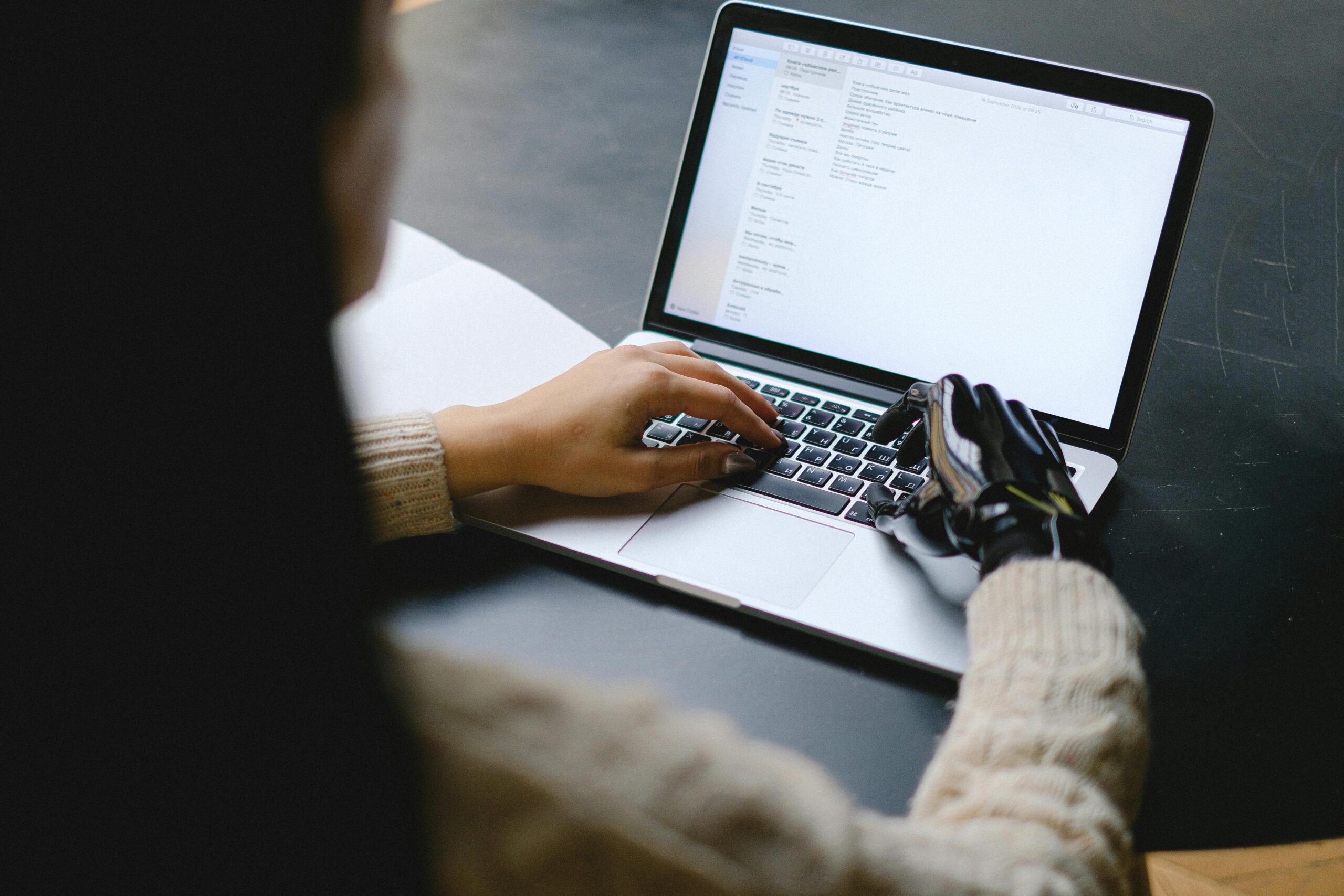 The AI Ghost in the Machine: Why Your Team Calls Need Human Facilitation Now More Than Ever